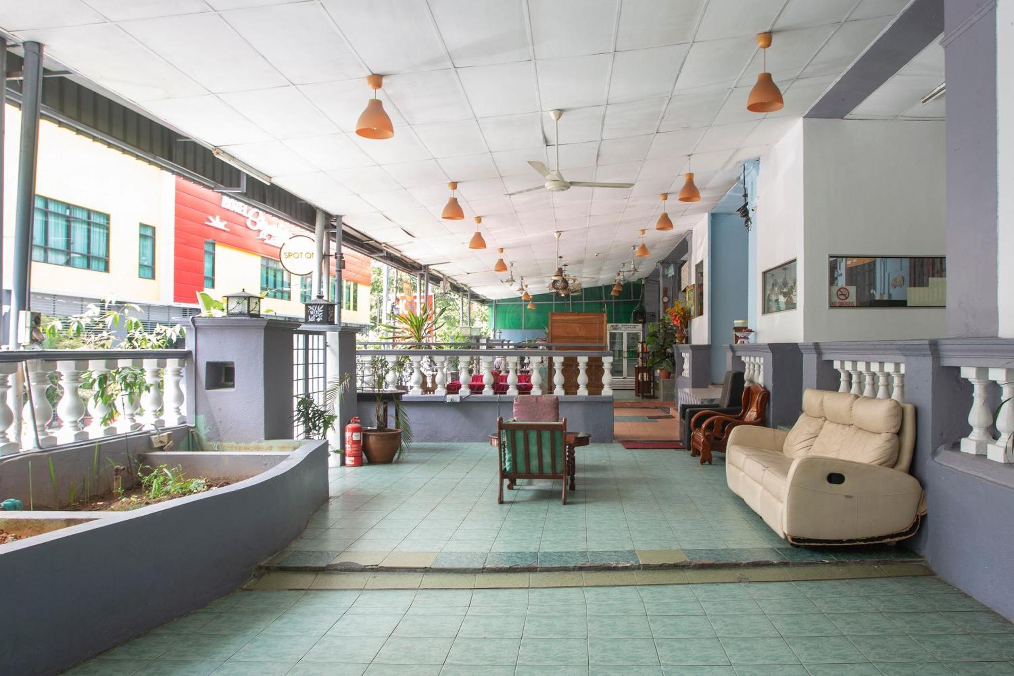 Spot On 90137 Casavilla Hotel Pudu Kuala Lumpur Ngoại thất bức ảnh